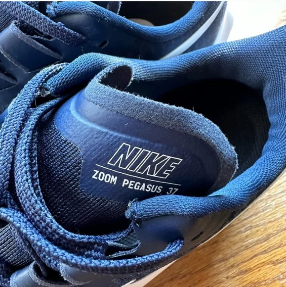 Nike Air Zoom Pegasus 37 - Picture 7 of 8